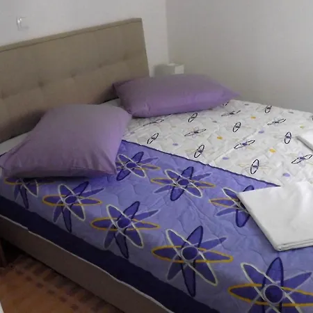 Holidays 4 * Split